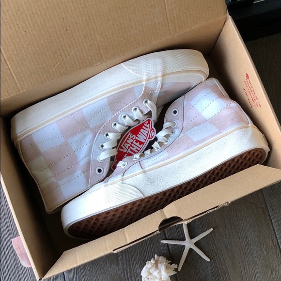 🌴🌼VANS- BIG CHECKERED HIGH TOPS🌼🌴 - Picture 10 of 10